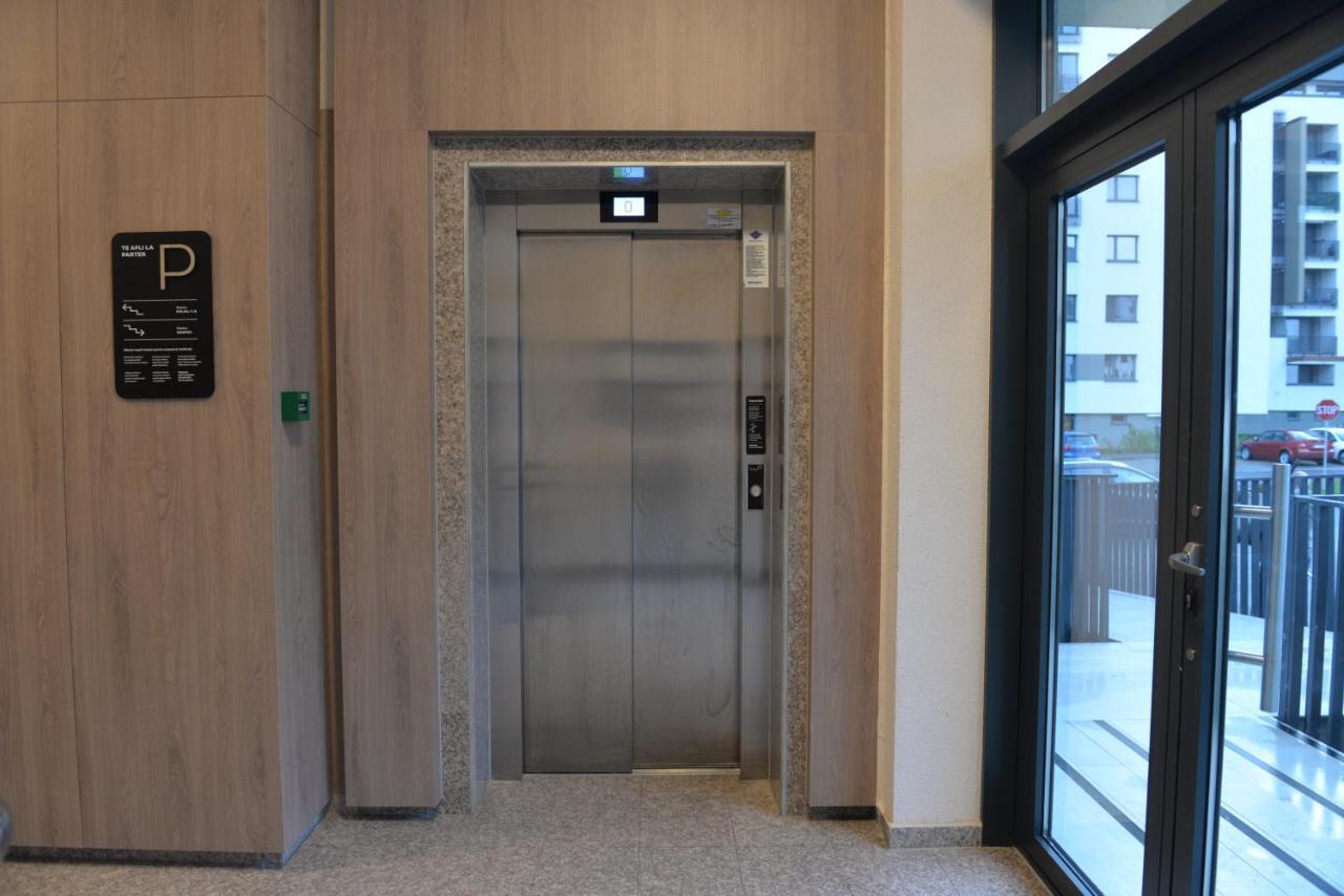 Coresi Deluxe Apartment Brașov Exterior foto